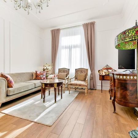 Luxury Class Apartment - 1St Floor, Large Apartment, Downtown, Newly Renovated, Fast Wifi, 4X Air Conditioning Zagreb Buitenkant foto